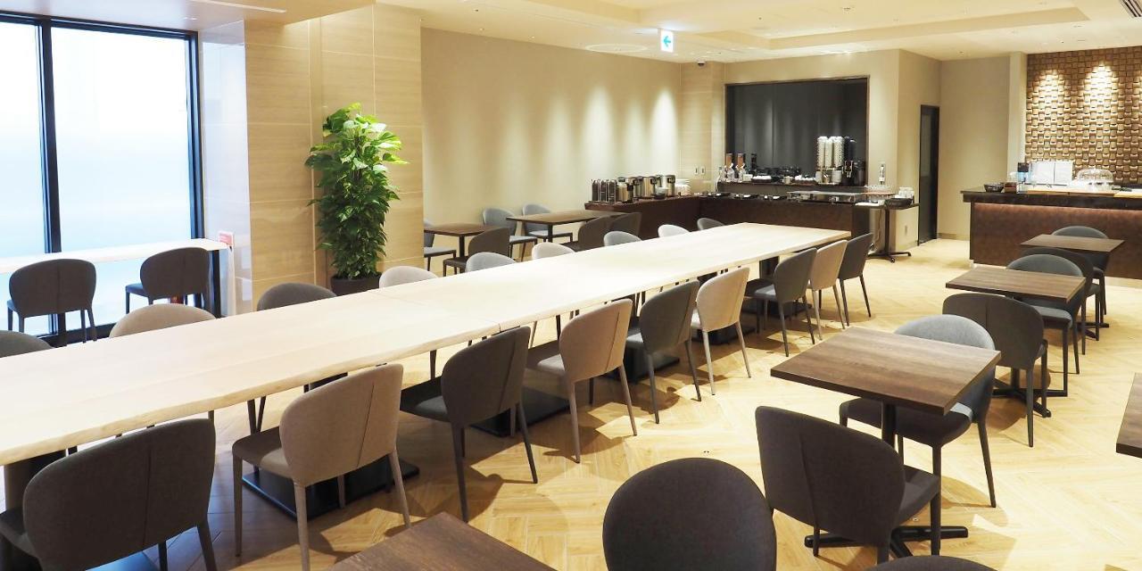 Hotel Abest Grande Takatsuki Buitenkant foto