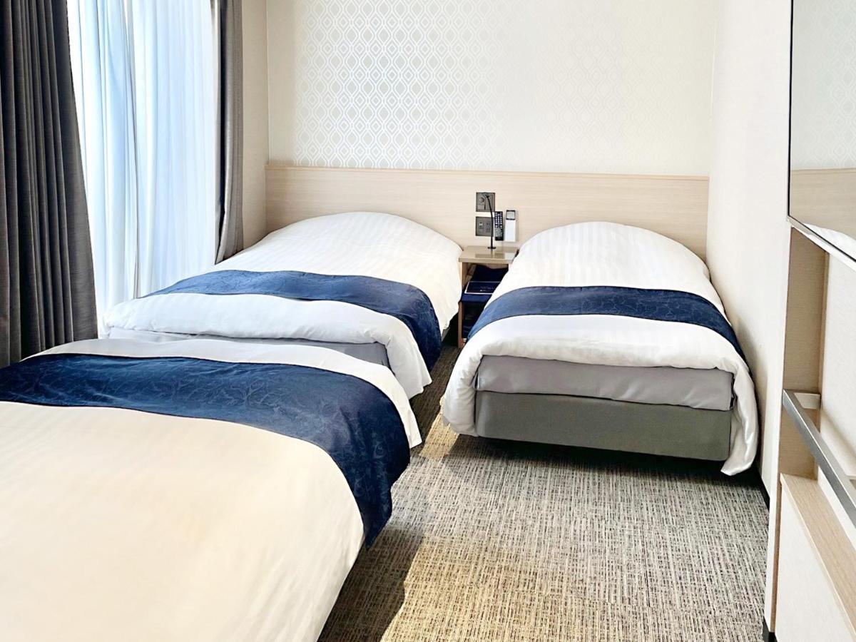 Hotel Abest Grande Takatsuki Buitenkant foto